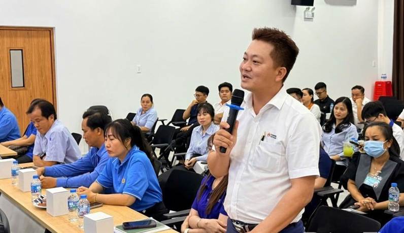 工会会员、劳动者提出意见和建议